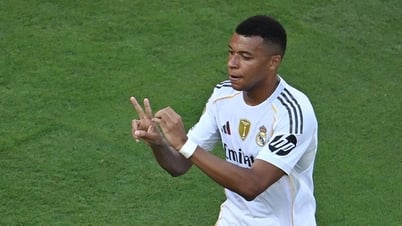 Mbappe sụt cân đầy thảm thương, Real Madrid đưa ra yêu sách