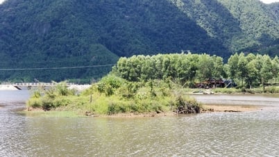 Cắm mốc giới hành lang bảo vệ 175 nguồn nước