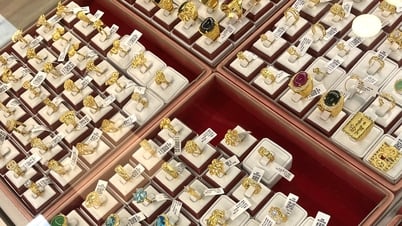 Giá vàng chiều 9/7 giảm 700 nghìn đồng/lượng