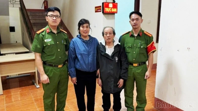 Công an phường Sa Pa giúp đỡ cụ ông 80 tuổi bị lạc khi đi du lịch cùng gia đình