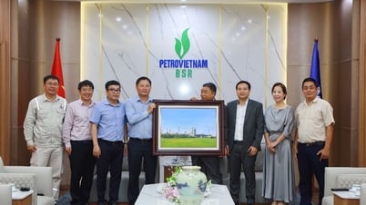 BSR hợp tác cung ứng xăng dầu cho thị trường Lào