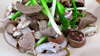 Nguy kịch sau khi ăn tiết canh, lòng lợn