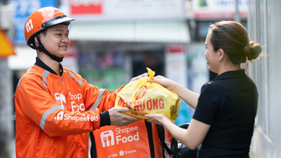 Một sàn điện tử soán ngôi của hãng xe công nghệ trong 'lãnh địa' giao đồ ăn