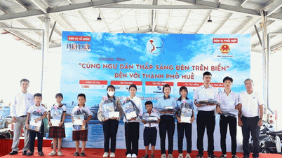 Huế: cải thiện đời sống ngư dân, nâng cao ý thức tuân thủ pháp luật khi vươn khơi, bám biển