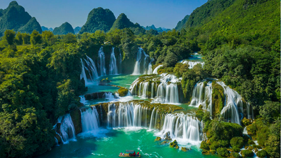 ស្វែងយល់ពីសម្រស់ដ៏អស្ចារ្យនៃទឹកធ្លាក់កំពូលទាំង 3 នៅ Cao Bang