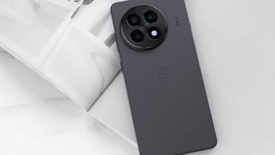 Smartphone pin 7.000 mAh lên ngôi trong cuộc đua dung lượng