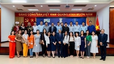 อินเดียมอบทุนการศึกษาระยะยาว 78 ทุนให้กับนักเรียนชาวเวียดนาม