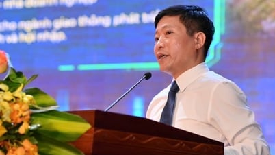 Đề xuất cấp học bổng toàn phần cho sinh viên tài năng ngành công nghệ