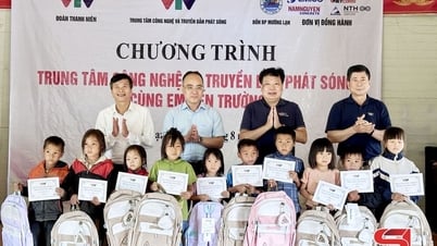 Đồng hành cùng em đến trường