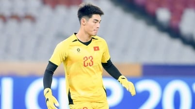 Chờ những 'cây sào' 1,9 m chèo chống HAGL vượt khó ở V-League