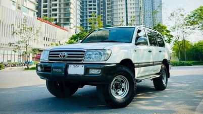 Toyota Land Cruiser 105 chạy 20 năm, bán 1,3 tỷ ở Hà Nội