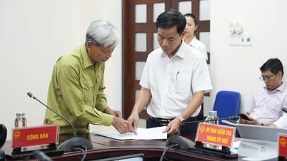 Lãnh đạo thành phố tiếp công dân, lắng nghe nhiều kiến nghị liên quan đất đai, tái định cư