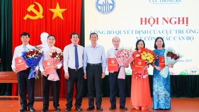 Công bố quyết định công tác cán bộ Thống kê tỉnh Vĩnh Long