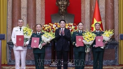 Bốn sĩ quan cấp cao quân đội và công an được thăng quân hàm, cấp bậc hàm Thượng tướng
