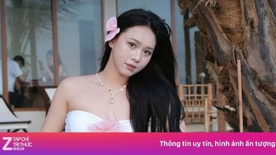 Bạn gái của Nhâm Mạnh Dũng gia nhập 'đường đua bikini'
