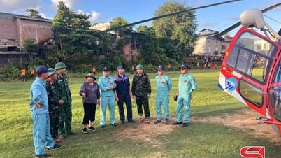 Trực thăng giải cứu thành công 8 người dân bị cô lập do mưa lũ ở Sơn La