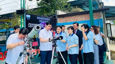 Phó Chủ tịch UBND tỉnh Lâm Hải Giang thăm, làm việc tại Trường THPT Chi Lăng và Trường TH, THCS và THPT Sao Việt