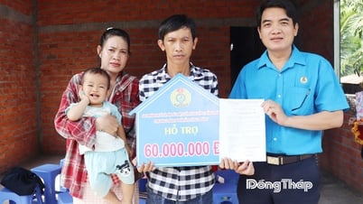 Trao "Mái ấm Công đoàn" cho đoàn viên Công ty TNHH Tỷ Thạc