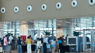 Đề xuất bỏ quy định cởi giày, thắt lưng khi kiểm tra an ninh sân bay