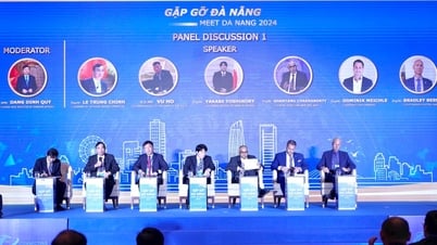 CHÀO MỪNG ĐẠI HỘI ĐẠI BIỂU ĐẢNG BỘ UBND THÀNH PHỐ ĐÀ NẴNG LẦN THỨ I (NHIỆM KỲ 2025 - 2030):Phát triển gắn với hội nhập