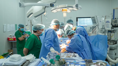 Military Hospital 175 successfully performed emergency liver transplants on 2 patients.