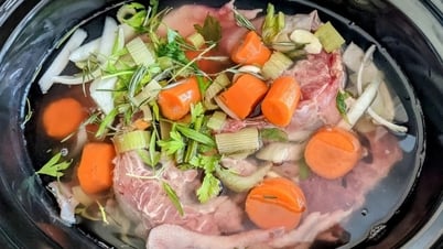 Sự thật về thứ nước hầm thần thánh được nhiều mẹ Việt chuộng dùng cho con