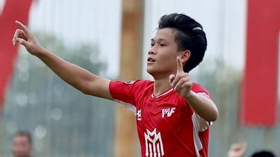 PVF ẵm 2 chức vô địch quốc gia chỉ trong 2 ngày