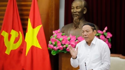 Minister Nguyen Van Hung leitete eine Sitzung der Führung des Ministeriums für Kultur, Sport und Tourismus zur Umsetzung einer Reihe von Schlüsselaufgaben in der kommenden Zeit.