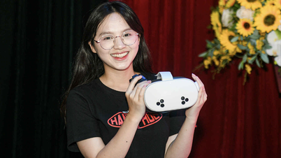 Bùng nổ cảm xúc lần đầu 'xuyên không' về thời khắc Bác Hồ đọc Tuyên ngôn độc lập
