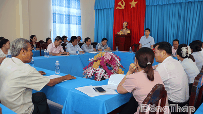 Đoàn kiểm tra, giám sát Hội đồng quản trị Ngân hàng Chính sách xã hội làm việc tại xã Bình Ninh