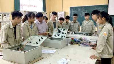 80% học sinh trường nghề muốn học văn hóa THPT: Kiến nghị cho phép dạy ngay tại trường