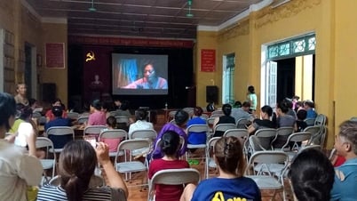 Chiếu phim lưu động phục vụ Nhân dân dịp 2-9