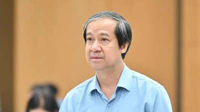 Bộ trưởng Nguyễn Kim Sơn: Quản lý về con người để ‘nắm buông không nhầm’