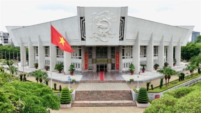 Уведомление об открытии для обслуживания посетителей в День независимости 02.09.2025