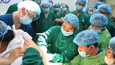 Ca mổ lấy thai "cân não" cho sản phụ nặng gần 200kg