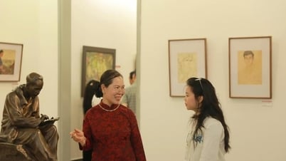 Thưởng lãm 80 tác phẩm mỹ thuật khắc họa “Những người con của Tổ quốc”
