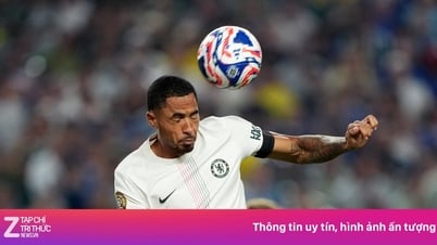 HLV Chelsea đòi mua thêm người