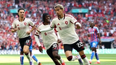 Premier League 2025-2026 khởi tranh: Liverpool đấu Bournemouth