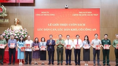 'Lúc dân cần, lúc dân khó, có Công an' - Ấn phẩm ý nghĩa, sâu sắc về lực lượng Công an nhân dân vì nước quên thân, vì dân phục vụ