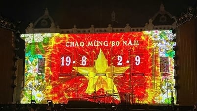 Hình ảnh thiêng liêng và xúc cảm trong chương trình “Hà Nội - Từ mùa thu lịch sử năm 1945”
