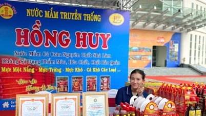 Hồng Huy kể chuyện chế biến nước mắm truyền thống trăm năm