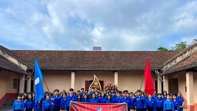 Tuổi trẻ Lâm Đồng tri ân và tiếp bước tại lễ chào cờ “Tôi yêu Tổ quốc tôi”