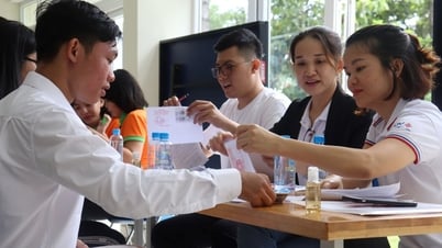 何百人もの学生がCo May寮で授業料の支援と無料の宿泊を受けています