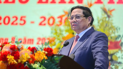 Thúc đẩy chuyển đổi số toàn diện, phát triển Chính phủ số, kinh tế số, xã hội số, công dân số