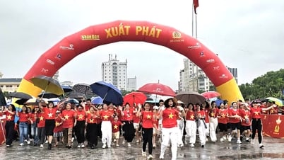 “Cùng Việt Nam tiến bước”: Hàng chục nghìn bước chân từ Thanh Hóa hòa nhịp cùng cả nước