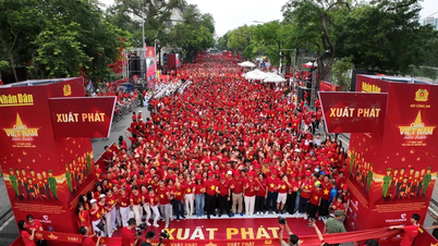 Hàng triệu người tham gia chương trình 'Cùng Việt Nam tiến bước'