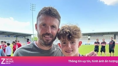 Hậu duệ Carrick và Rooney cùng tỏa sáng ở học viện MU