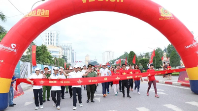 Sôi nổi chương trình “Cùng Việt Nam tiến bước” tại Thái Nguyên