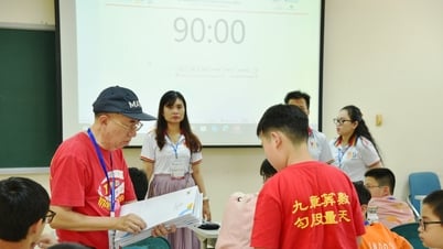 560 thí sinh bước vào ngày thi chính thức kỳ thi Toán quốc tế lần thứ 25