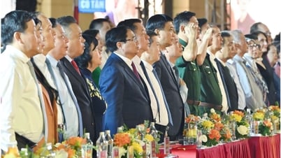 Tự hào và sâu lắng với chương trình “Hà Nội - Từ mùa thu lịch sử năm 1945”